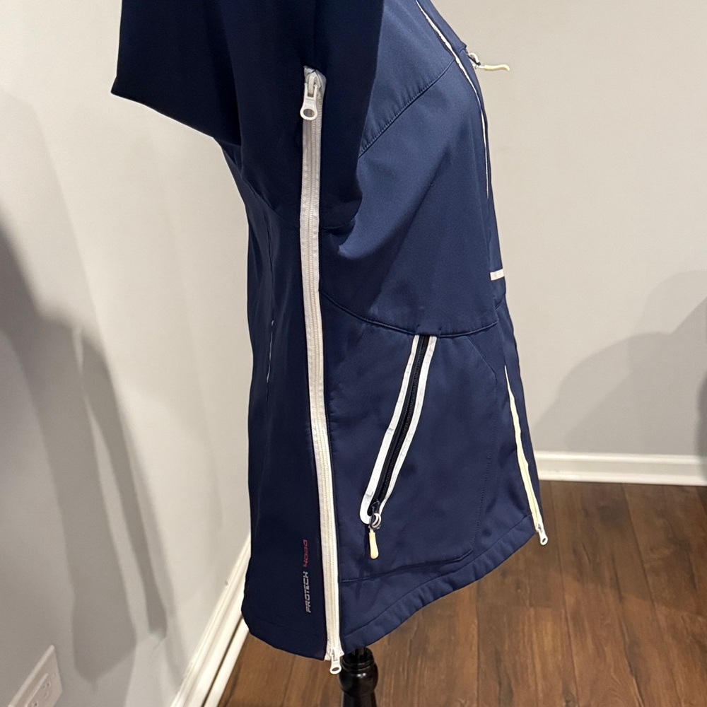 Women's Navy Softshell Jacket - Picture 5 of 11